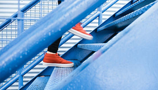 開展建筑施工揚(yáng)塵污染防治攻堅(jiān)戰(zhàn)