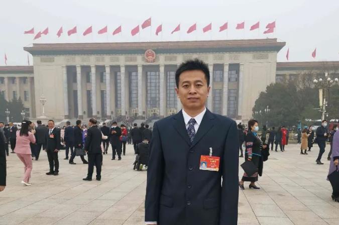 看兩會(huì)丨全國人大代表韓振東：支持東北綠色清潔電力發(fā)展